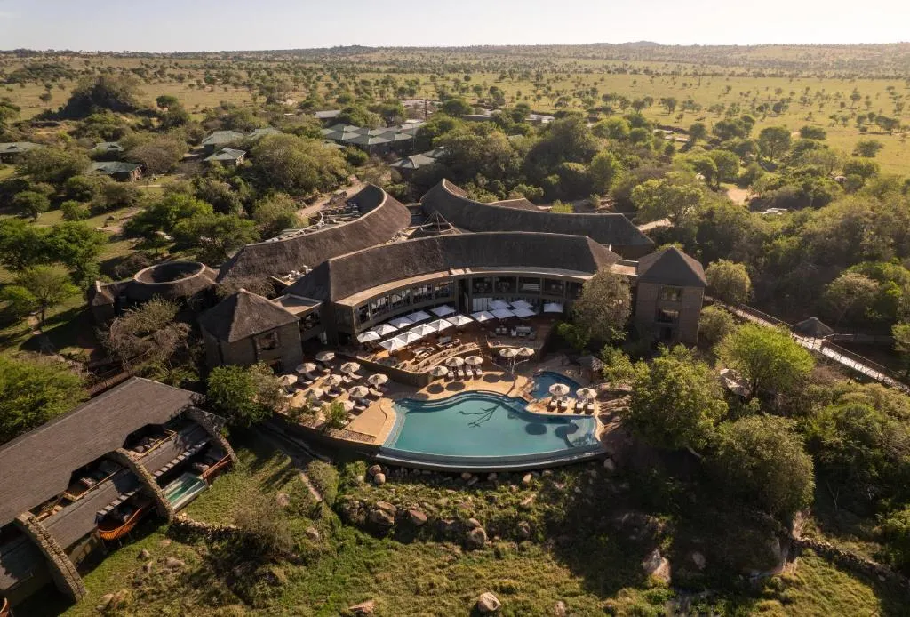 Four Seasons Safari Lodge Serengeti for a Tanzania honeymoon