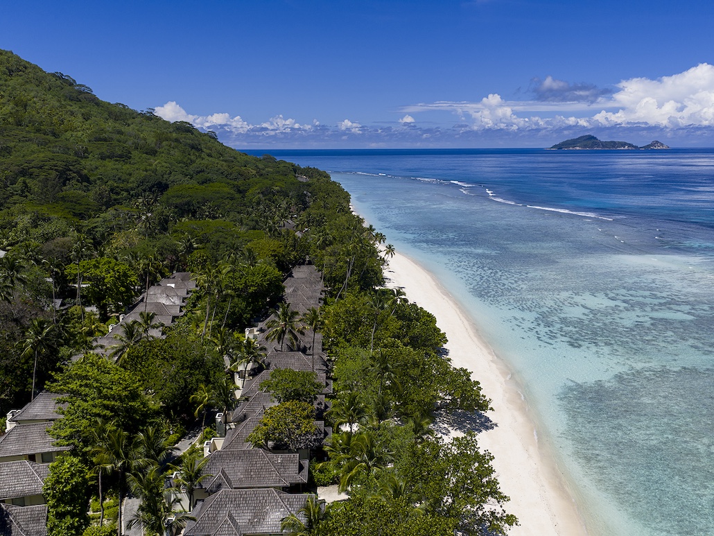 Niva Labriz Seychelles between rainforest and ocean on Silhouette Island
